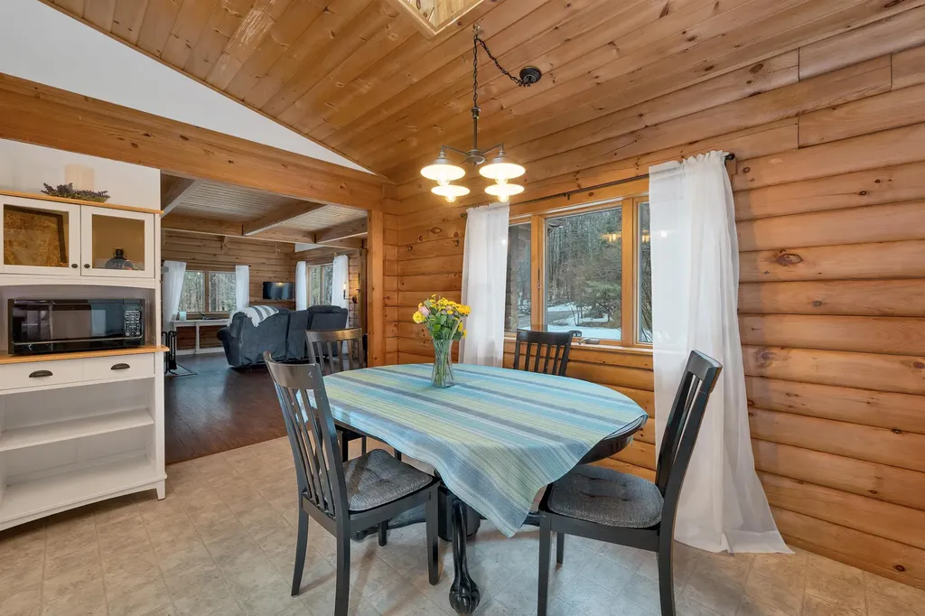 233 Ossipee Mountain Road Moultonborough NH 03254