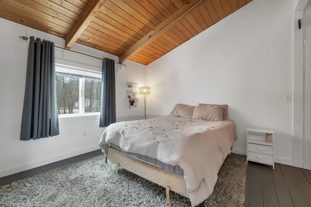 233 Ossipee Mountain Road Moultonborough NH 03254