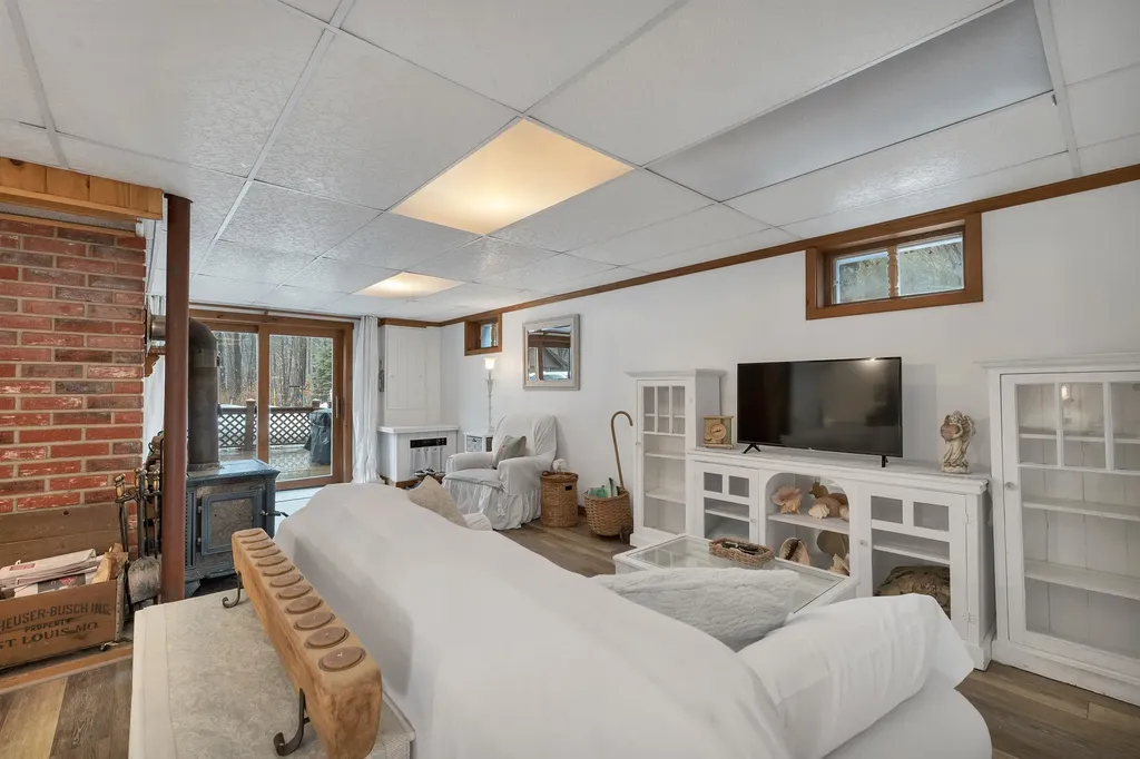 233 Ossipee Mountain Road Moultonborough NH 03254