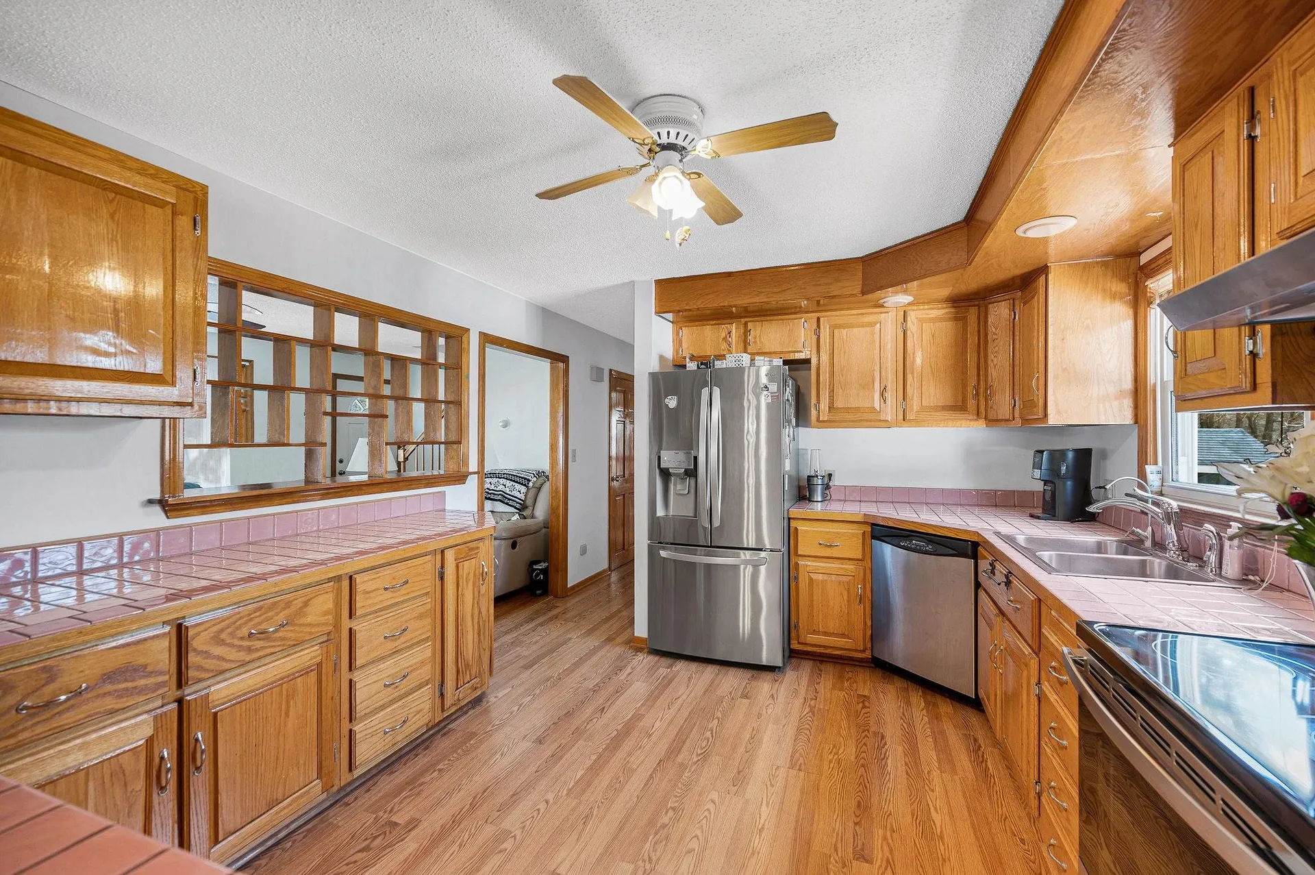 4 Paul Avenue Derry NH 03038