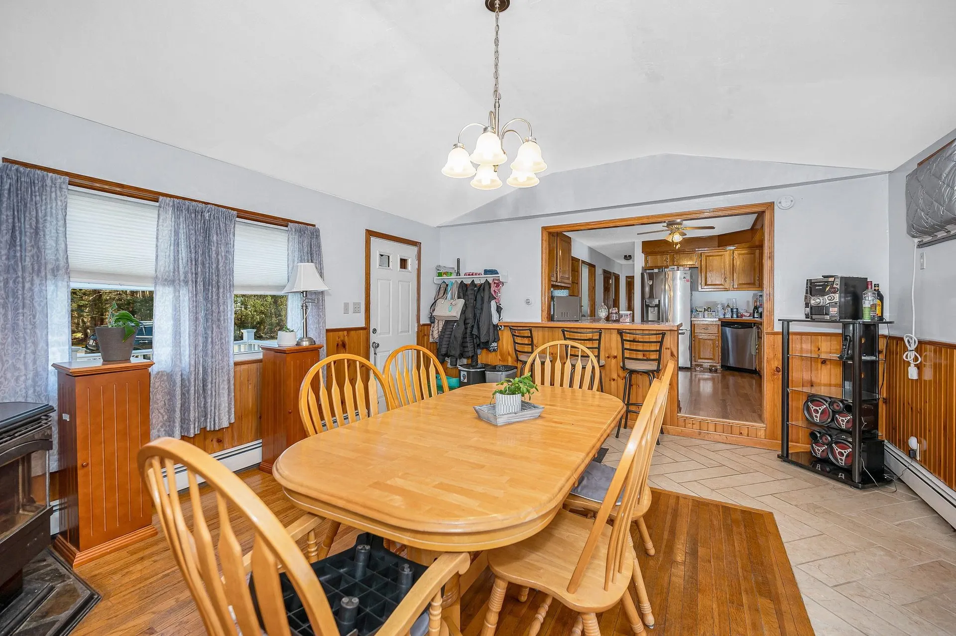 4 Paul Avenue Derry NH 03038