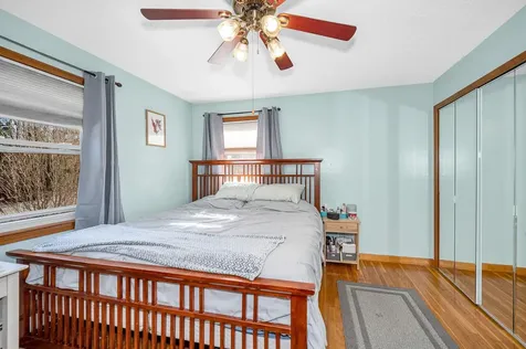 4 Paul Avenue Derry NH 03038