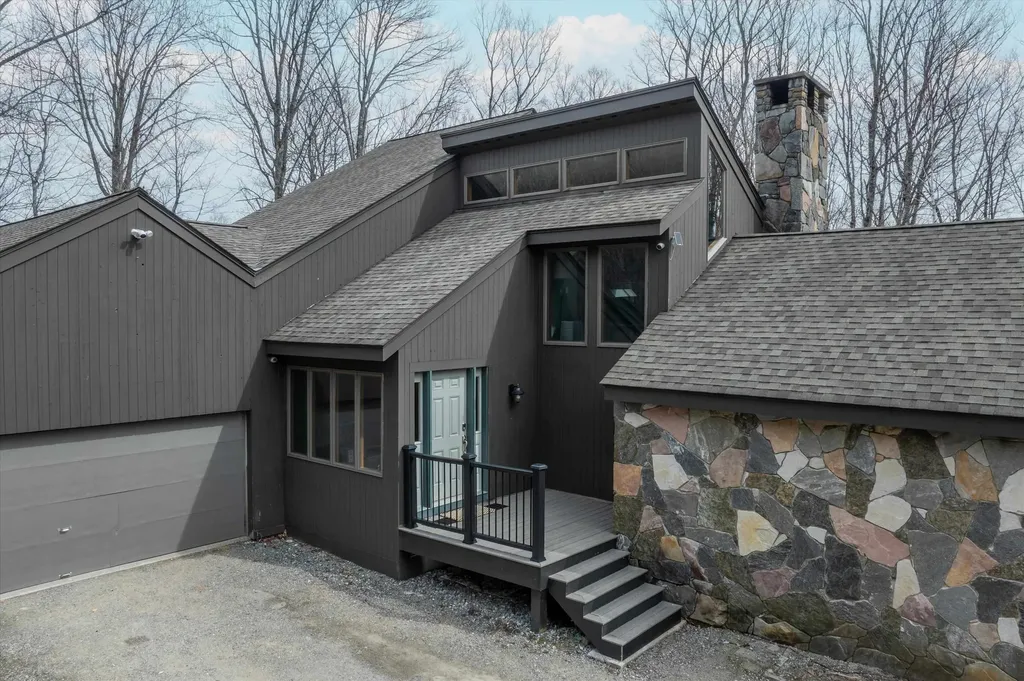 28 Mountain View Drive Ludlow VT 05149