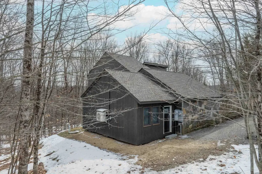 28 Mountain View Drive Ludlow VT 05149