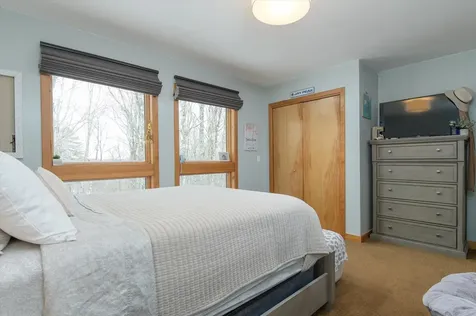 28 Mountain View Drive Ludlow VT 05149