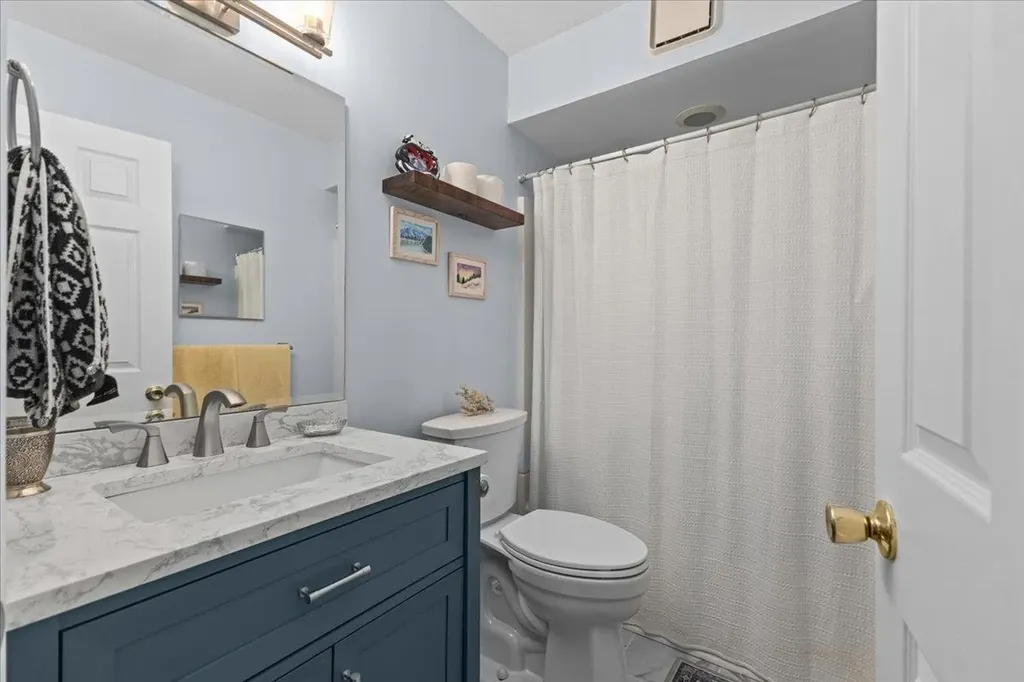 26 Cabot Drive Essex VT 05452