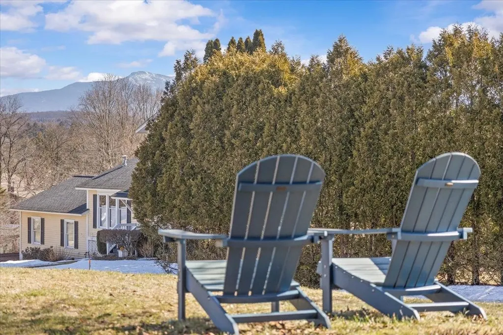 26 Cabot Drive Essex VT 05452