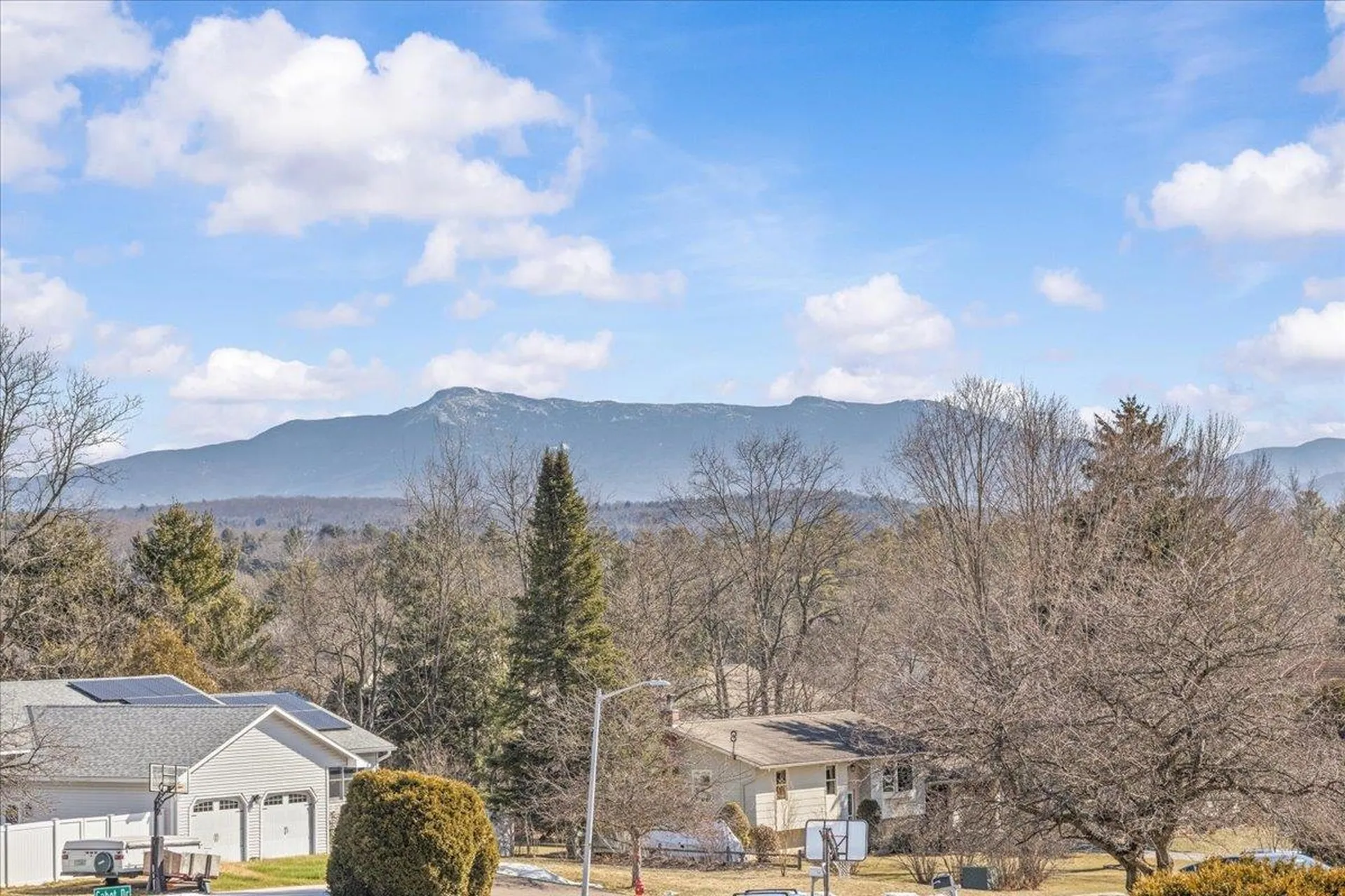 26 Cabot Drive Essex VT 05452