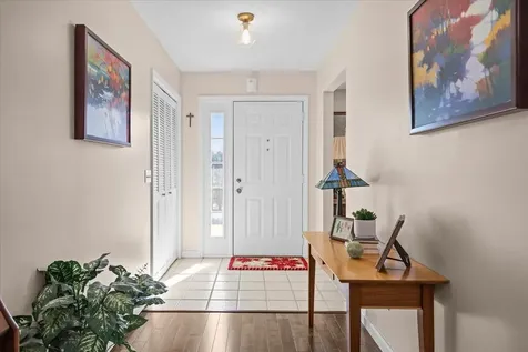 26 Cabot Drive Essex VT 05452