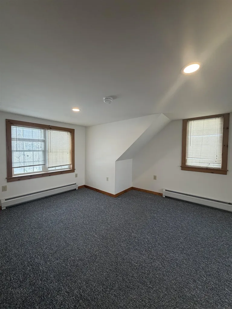 211 Main Street Ludlow VT 05149-1010