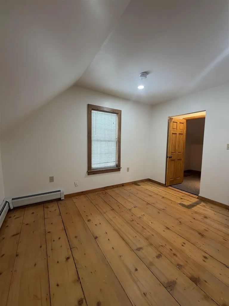 211 Main Street Ludlow VT 05149-1010