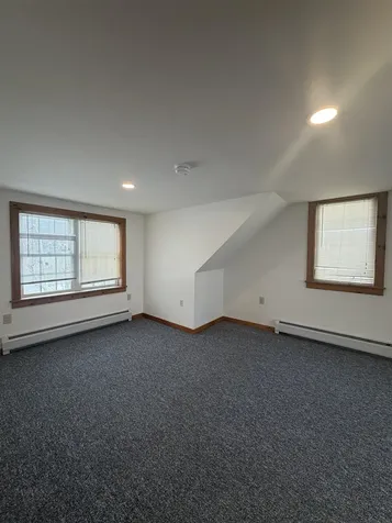 211 Main Street Ludlow VT 05149-1010