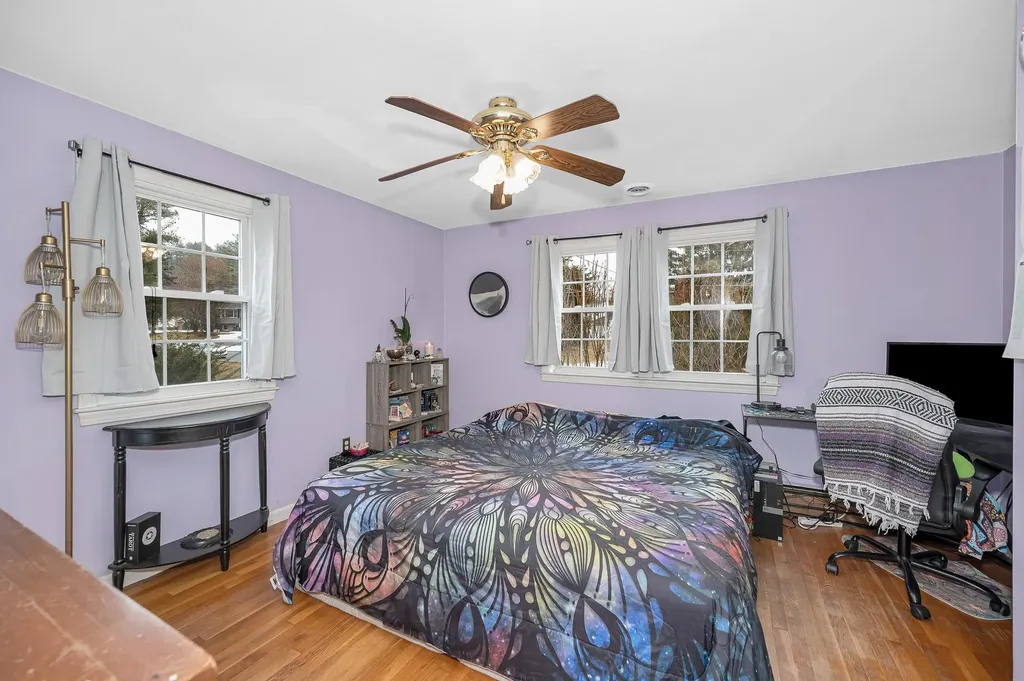 7 Douglas Drive Salem NH 03079