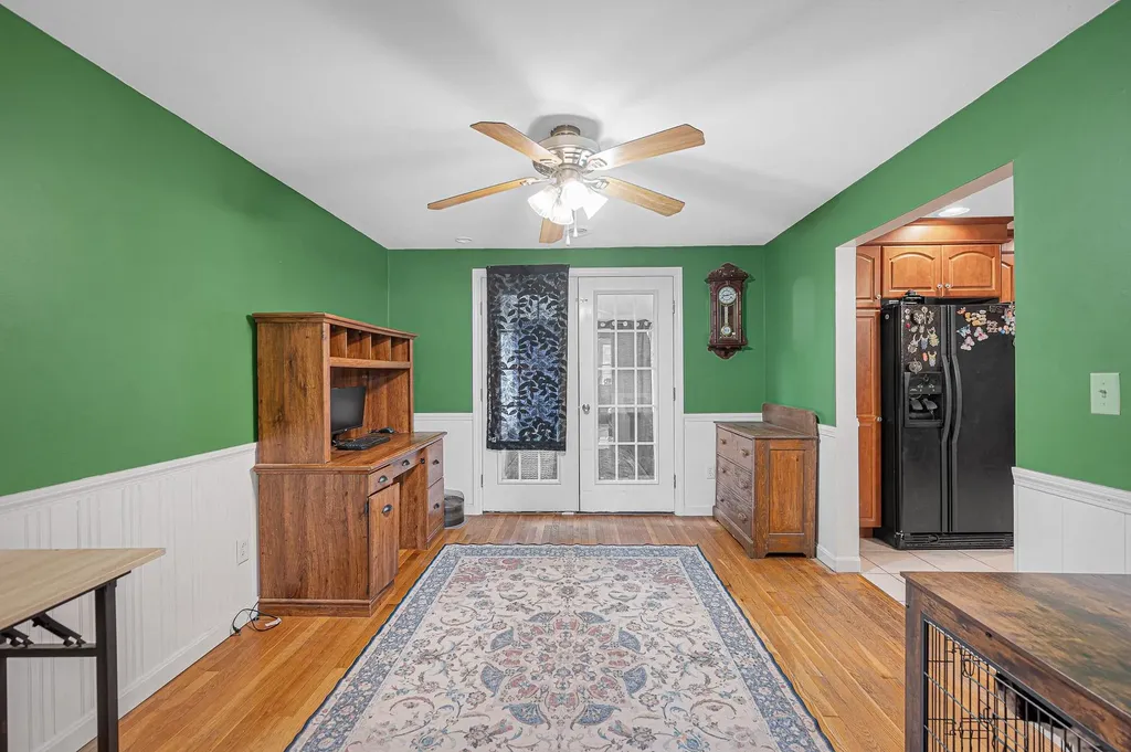 7 Douglas Drive Salem NH 03079
