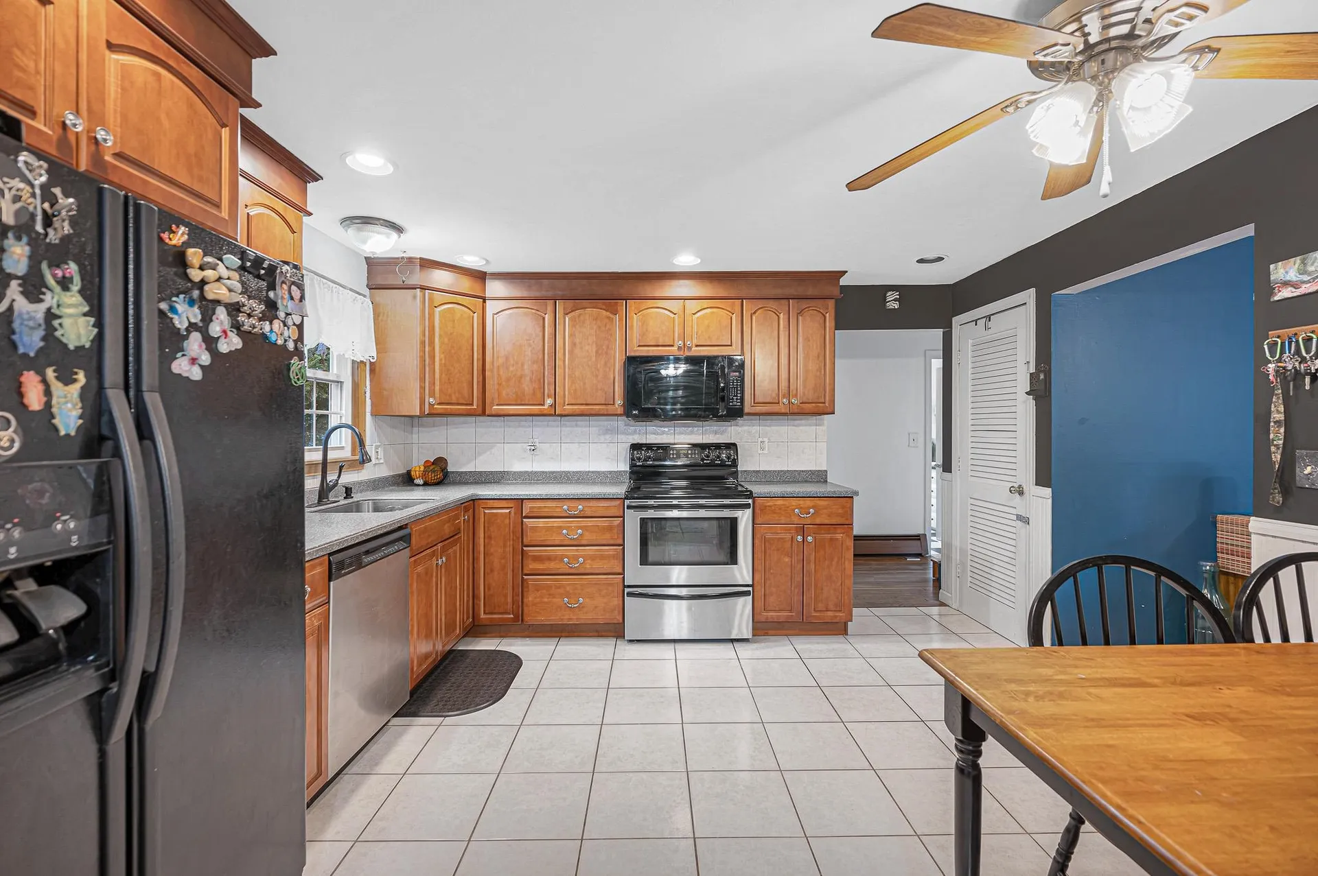 7 Douglas Drive Salem NH 03079