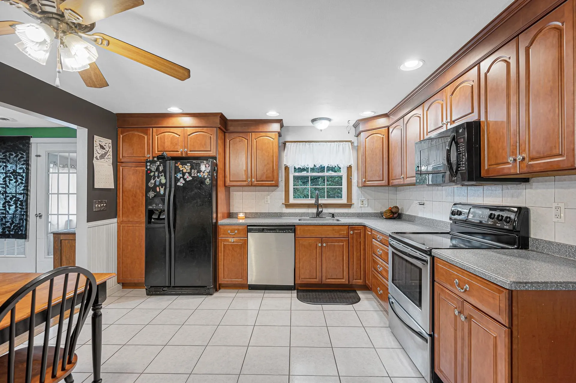 7 Douglas Drive Salem NH 03079