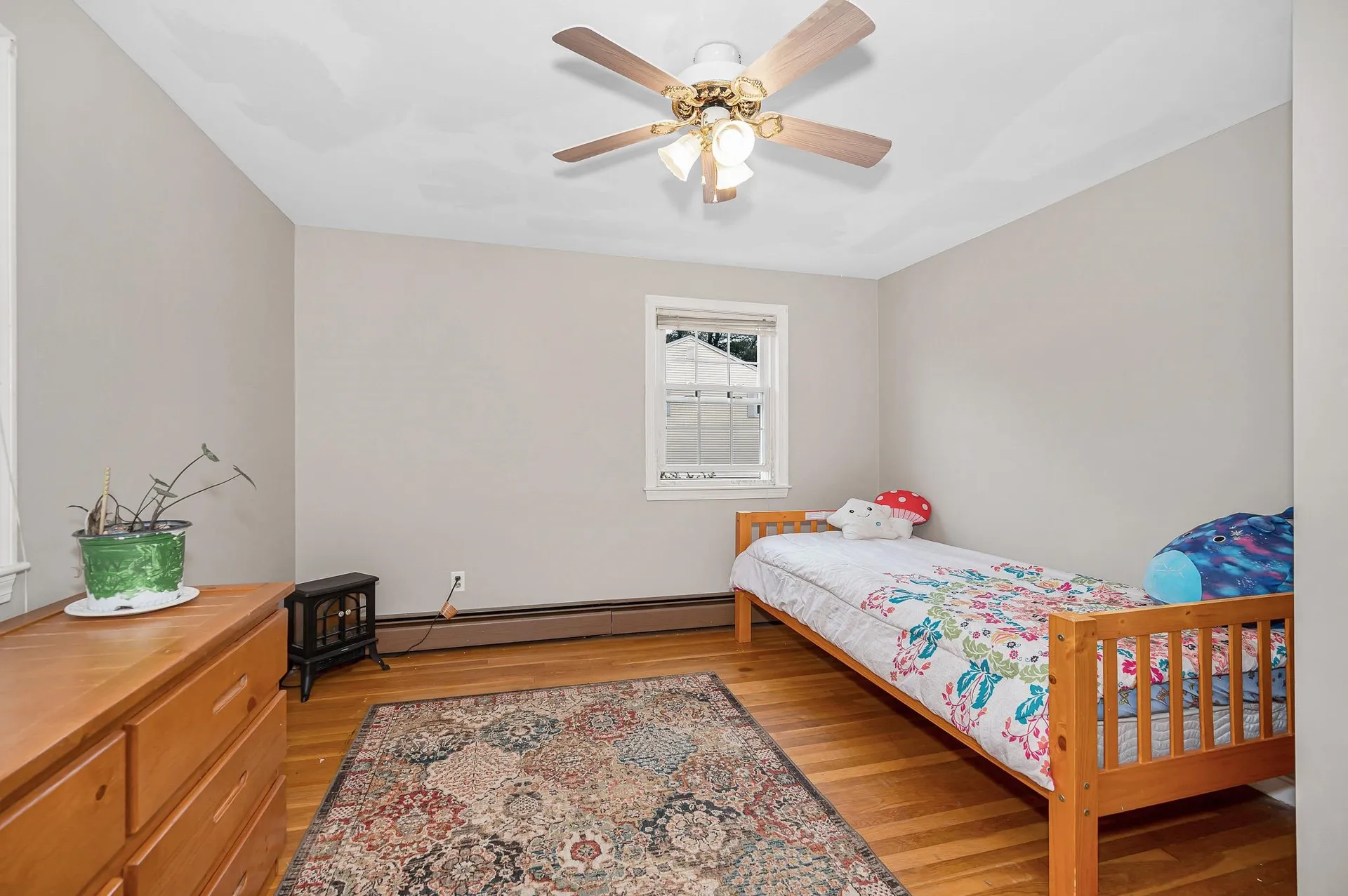 7 Douglas Drive Salem NH 03079