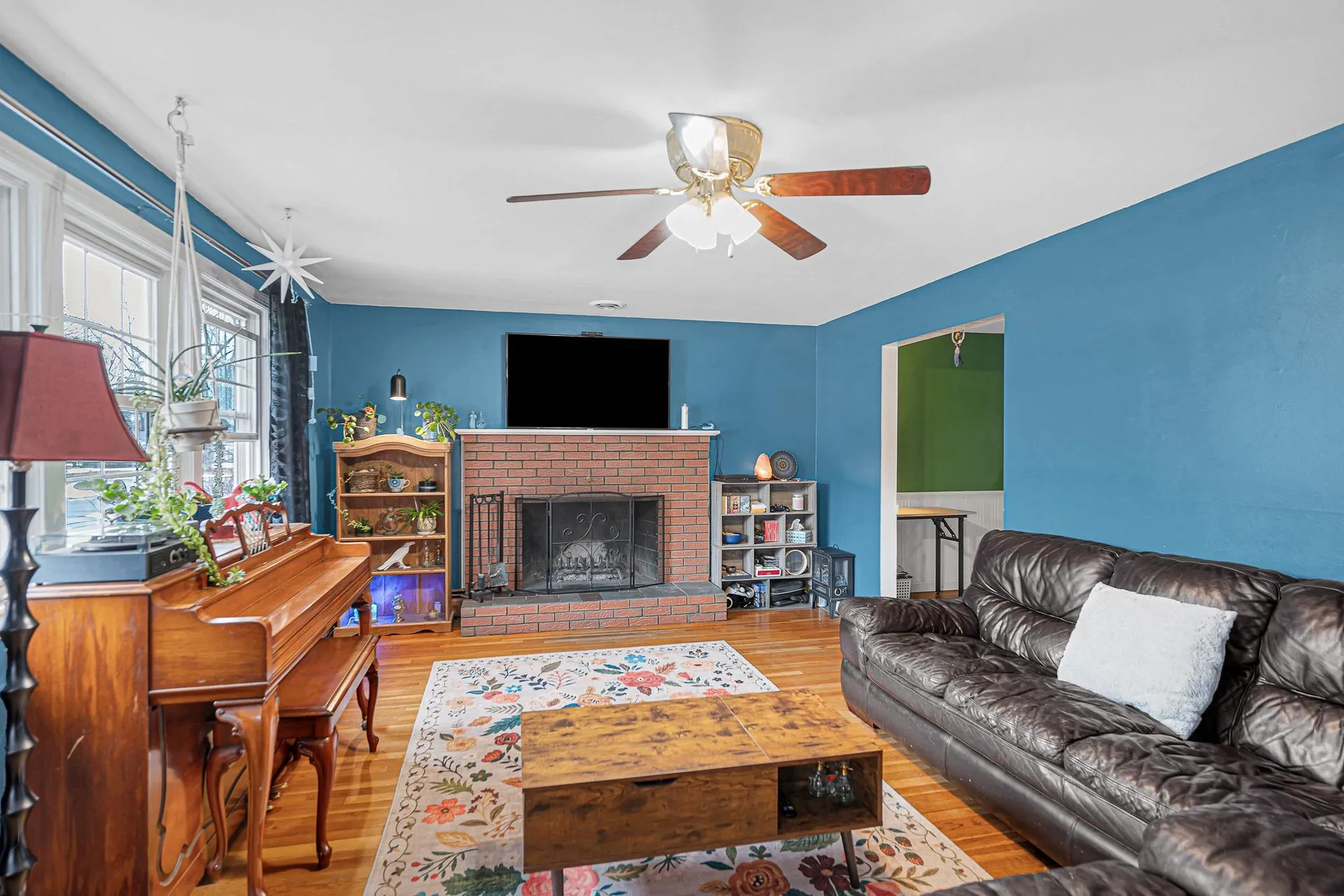 7 Douglas Drive Salem NH 03079