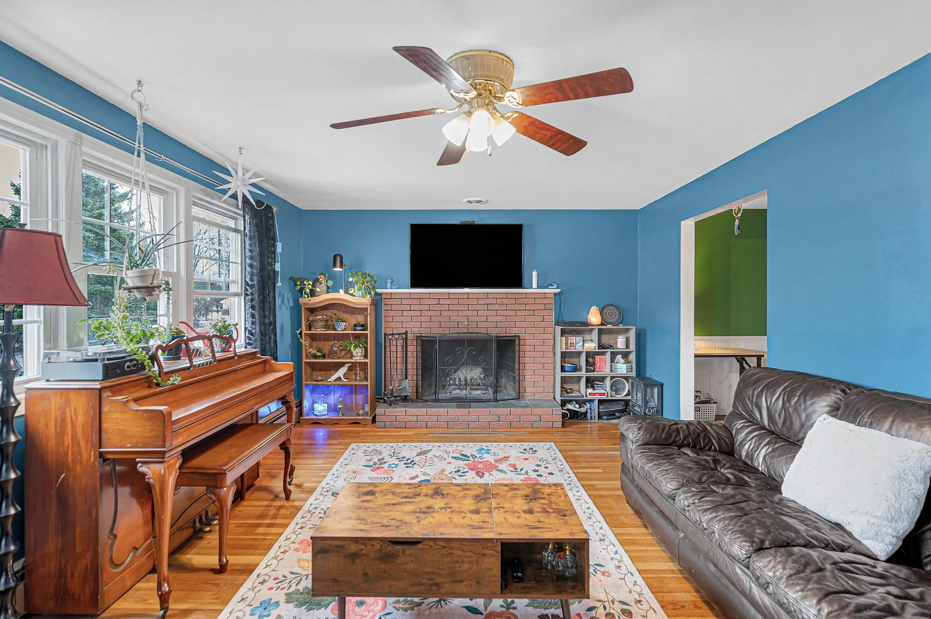 7 Douglas Drive Salem NH 03079