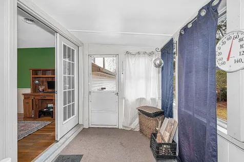 7 Douglas Drive Salem NH 03079