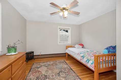 7 Douglas Drive Salem NH 03079