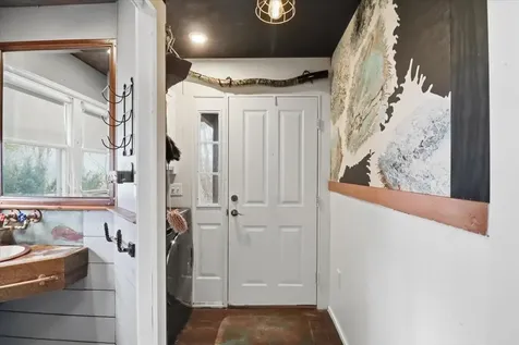 1313 Route 30 South Castleton VT 05735