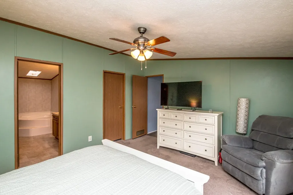 20 Lighthouse Lane Conway NH 03860