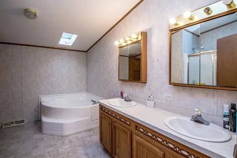 20 Lighthouse Lane Conway NH 03860
