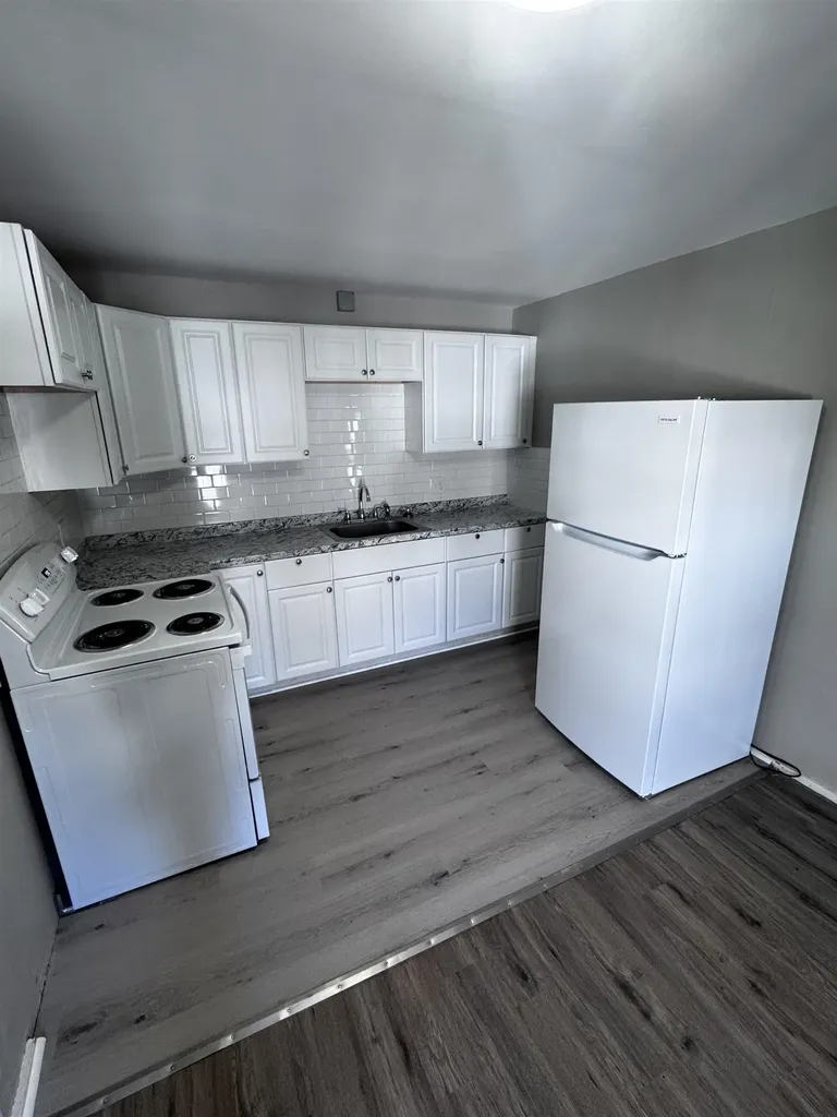 35 South Street Claremont NH 03743