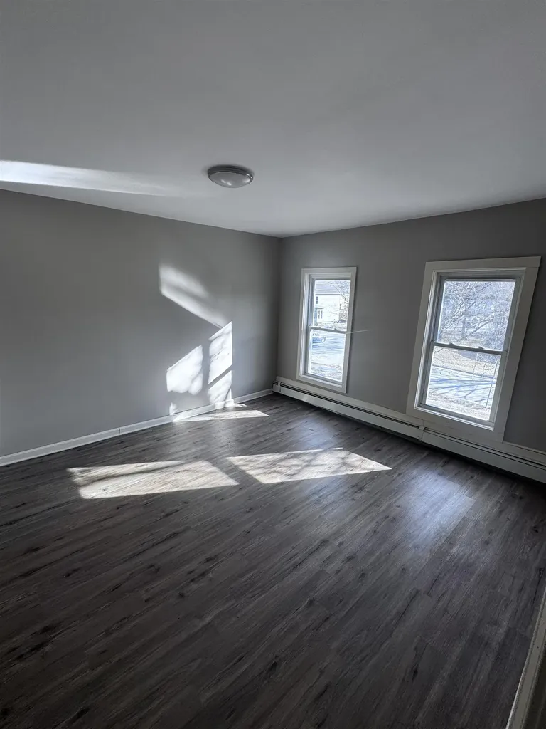 35 South Street Claremont NH 03743