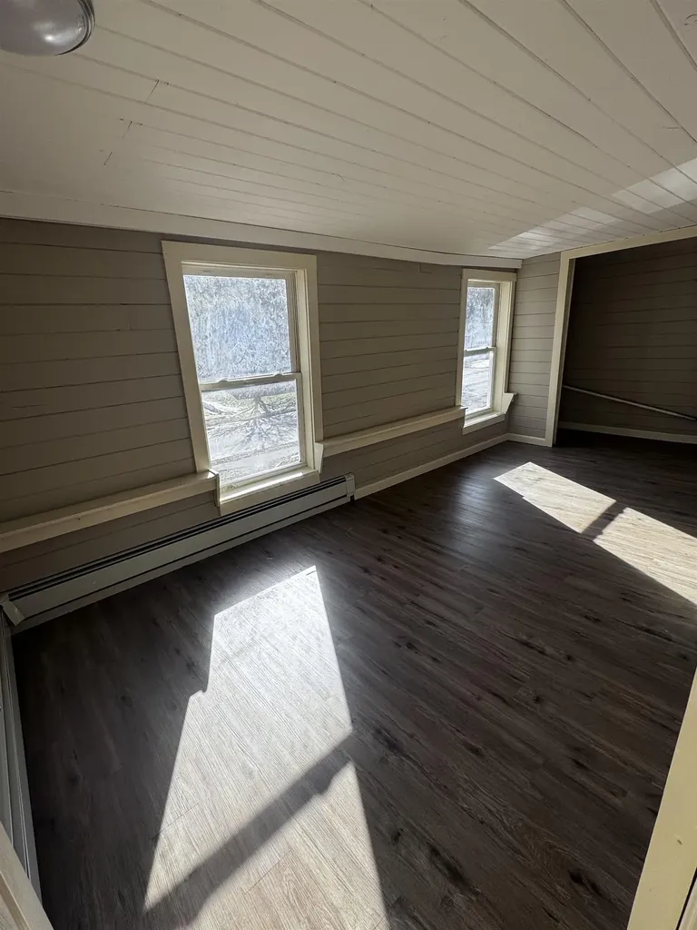 35 South Street Claremont NH 03743