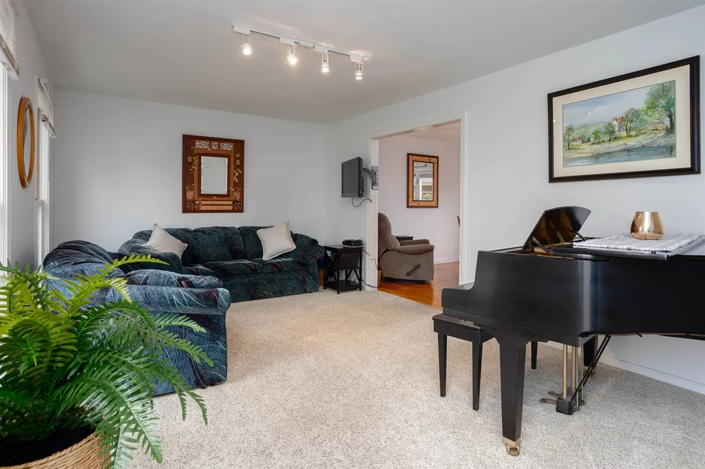 266 Isham Circle Williston VT 05495