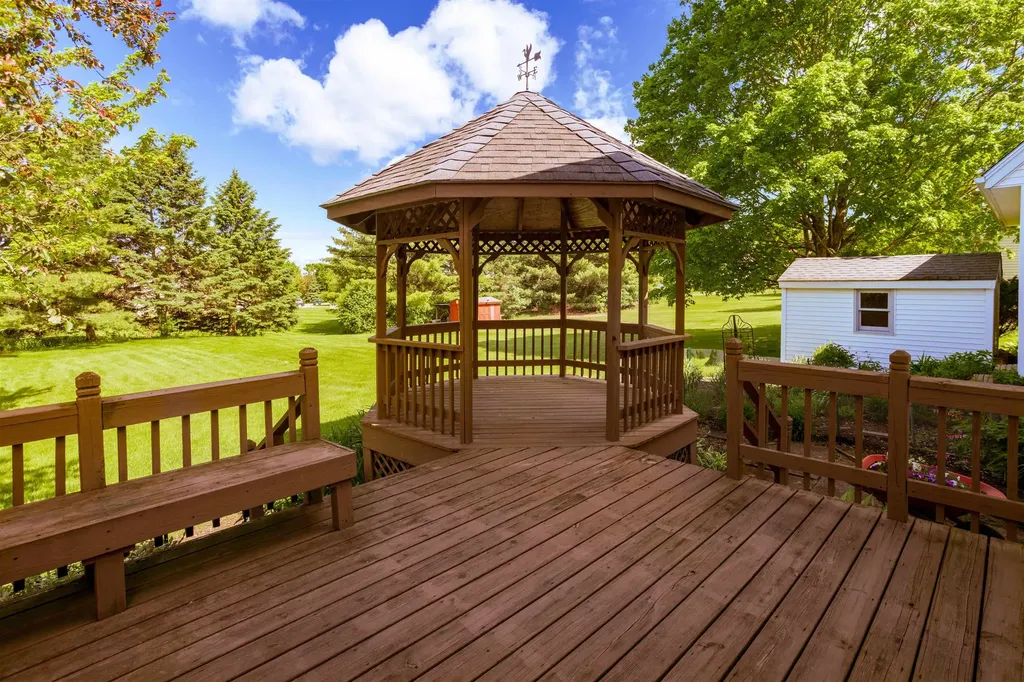266 Isham Circle Williston VT 05495