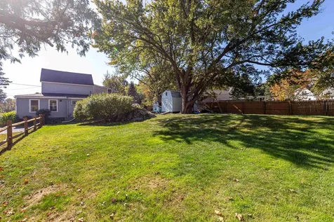 1936 Lake Shore Road Manchester NH 03109