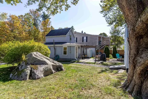 1936 Lake Shore Road Manchester NH 03109