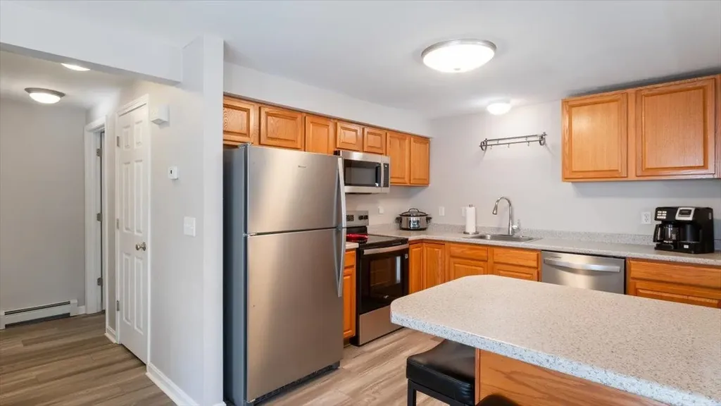 62 Collins Landing Road Weare NH 03281