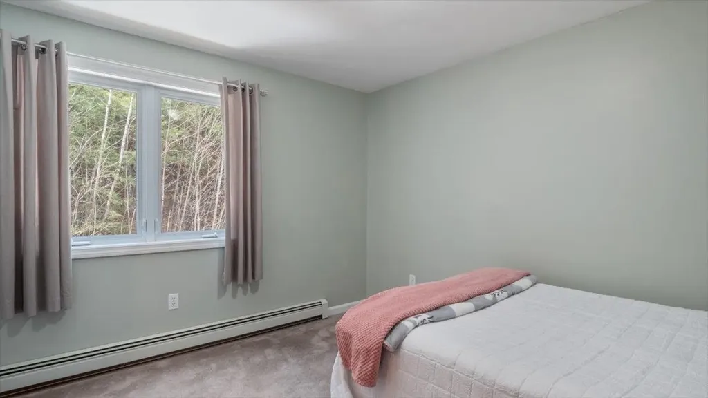 62 Collins Landing Road Weare NH 03281