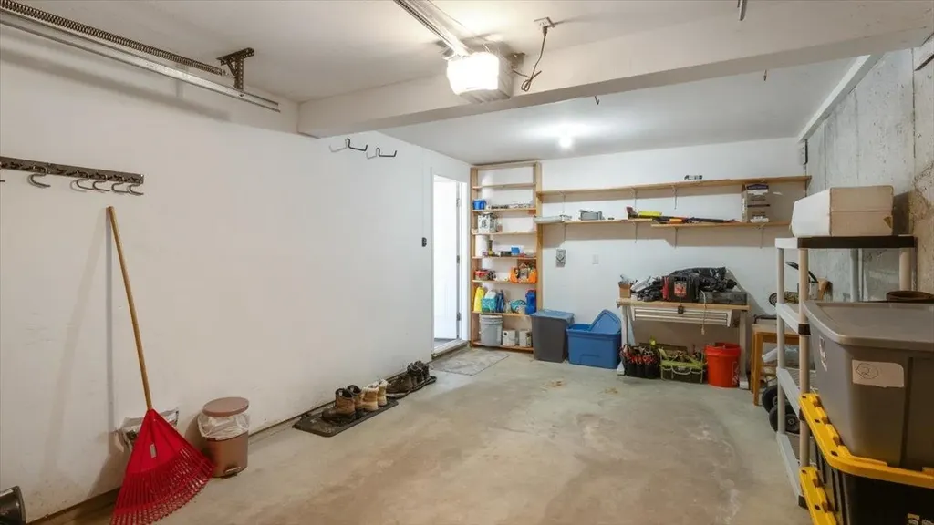 62 Collins Landing Road Weare NH 03281