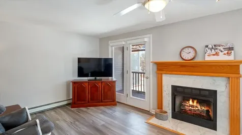 62 Collins Landing Road Weare NH 03281