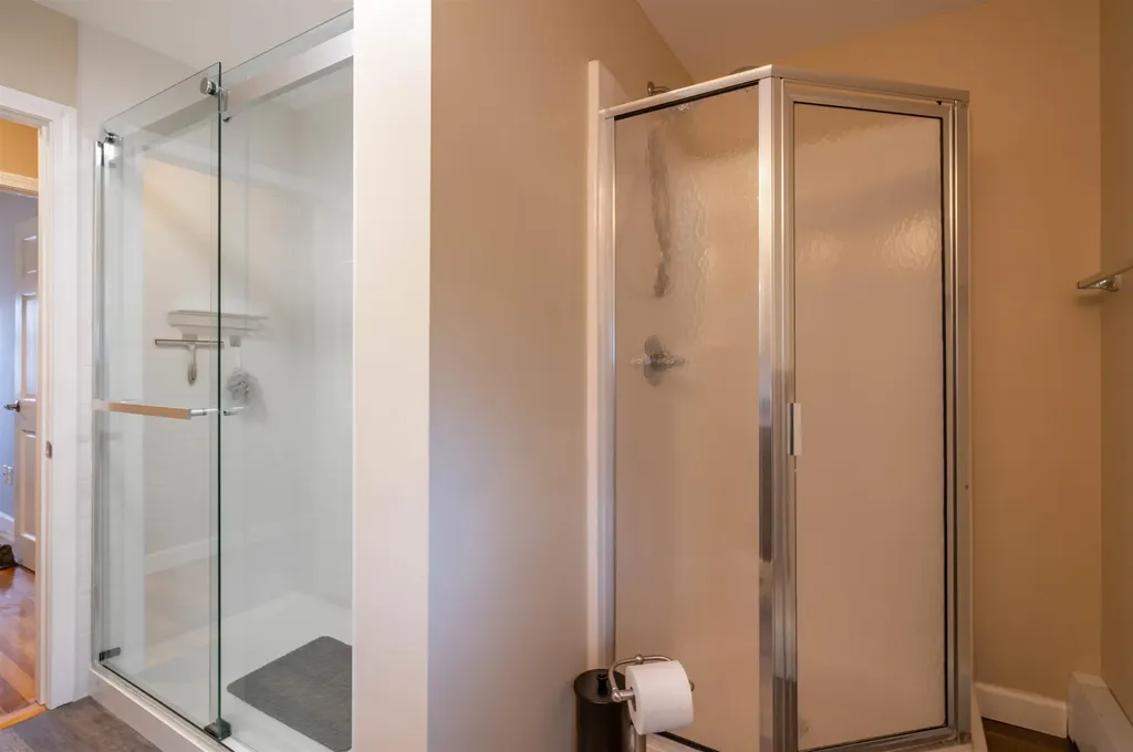 9 Rugby Road Nashua NH 03063