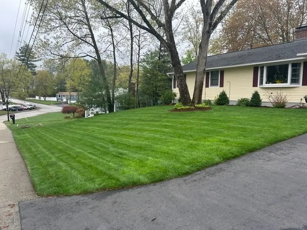 9 Rugby Road Nashua NH 03063