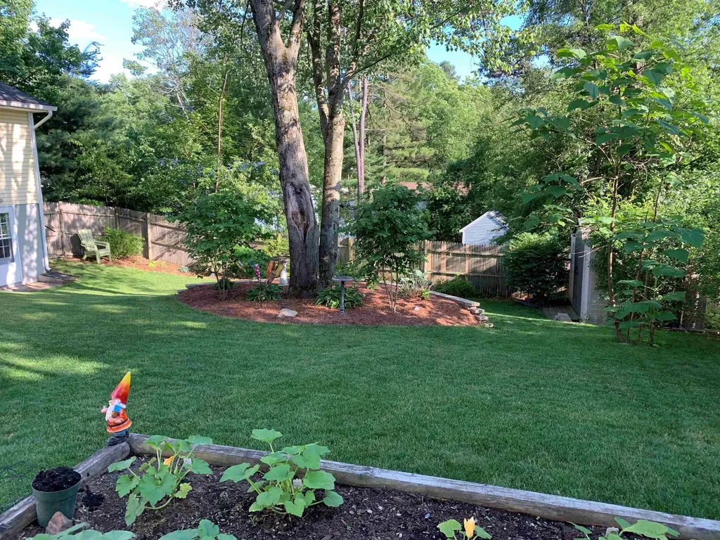 9 Rugby Road Nashua NH 03063