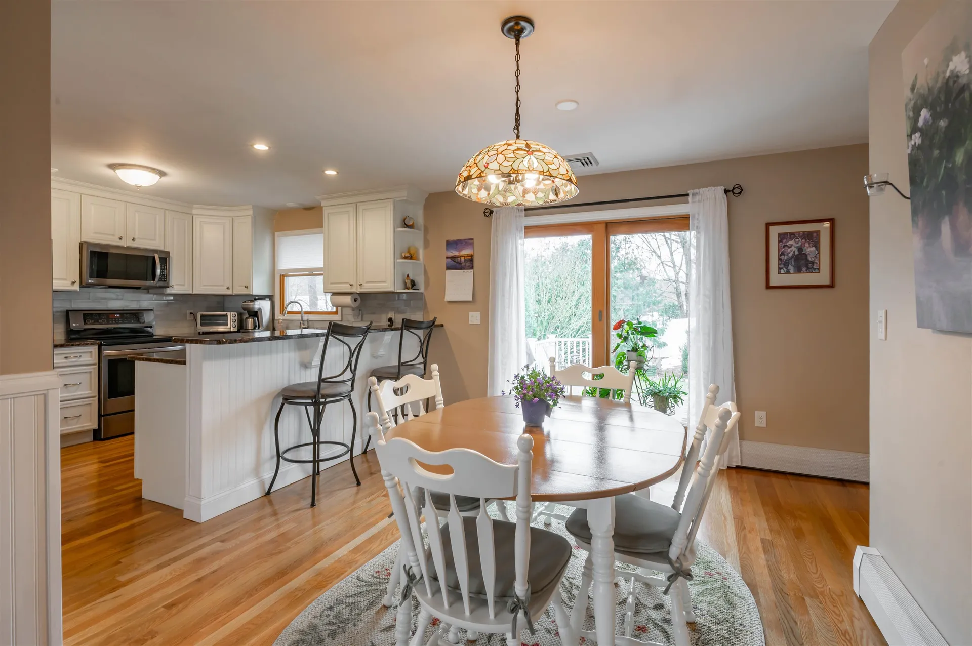 9 Rugby Road Nashua NH 03063