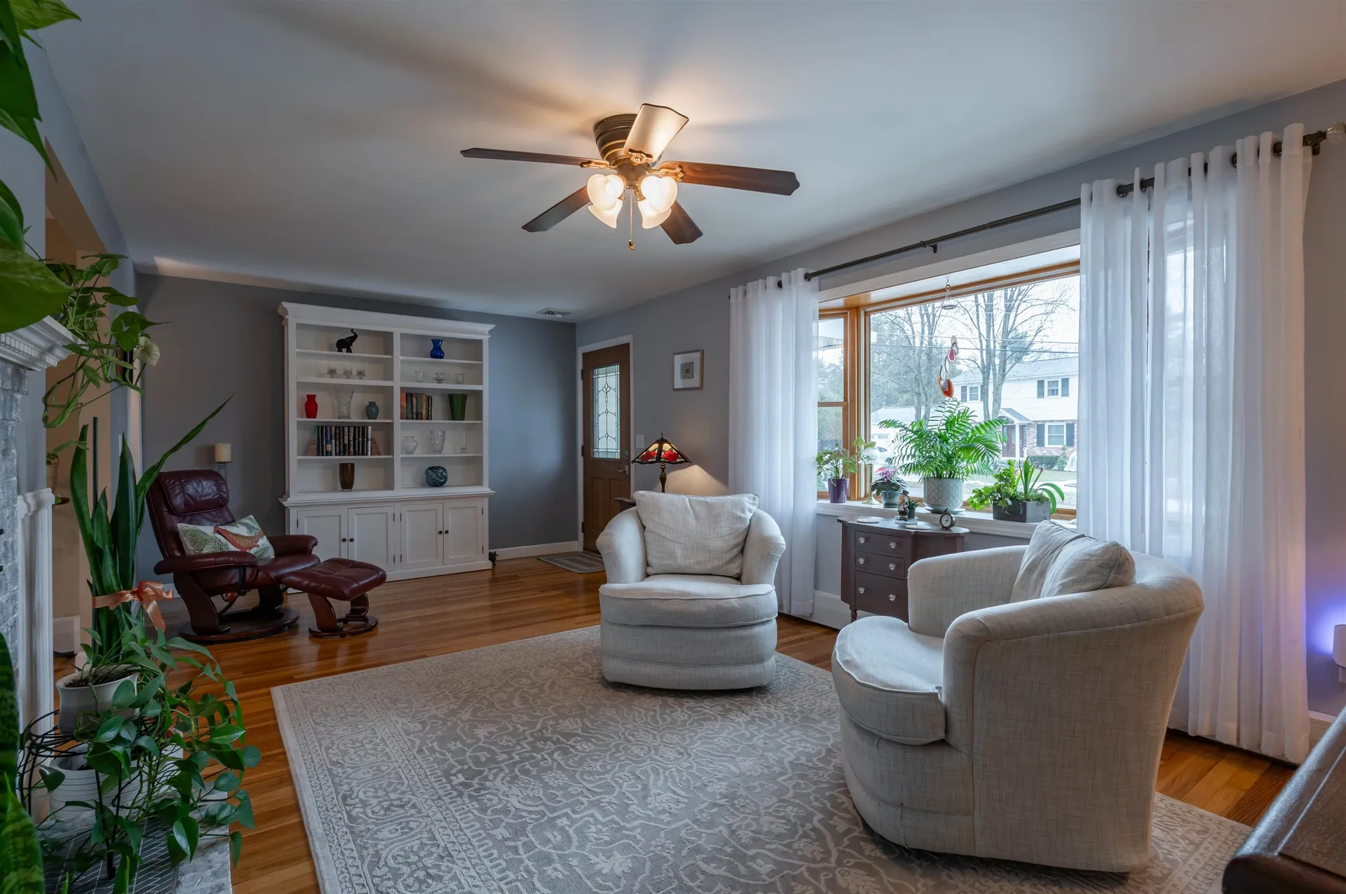 9 Rugby Road Nashua NH 03063