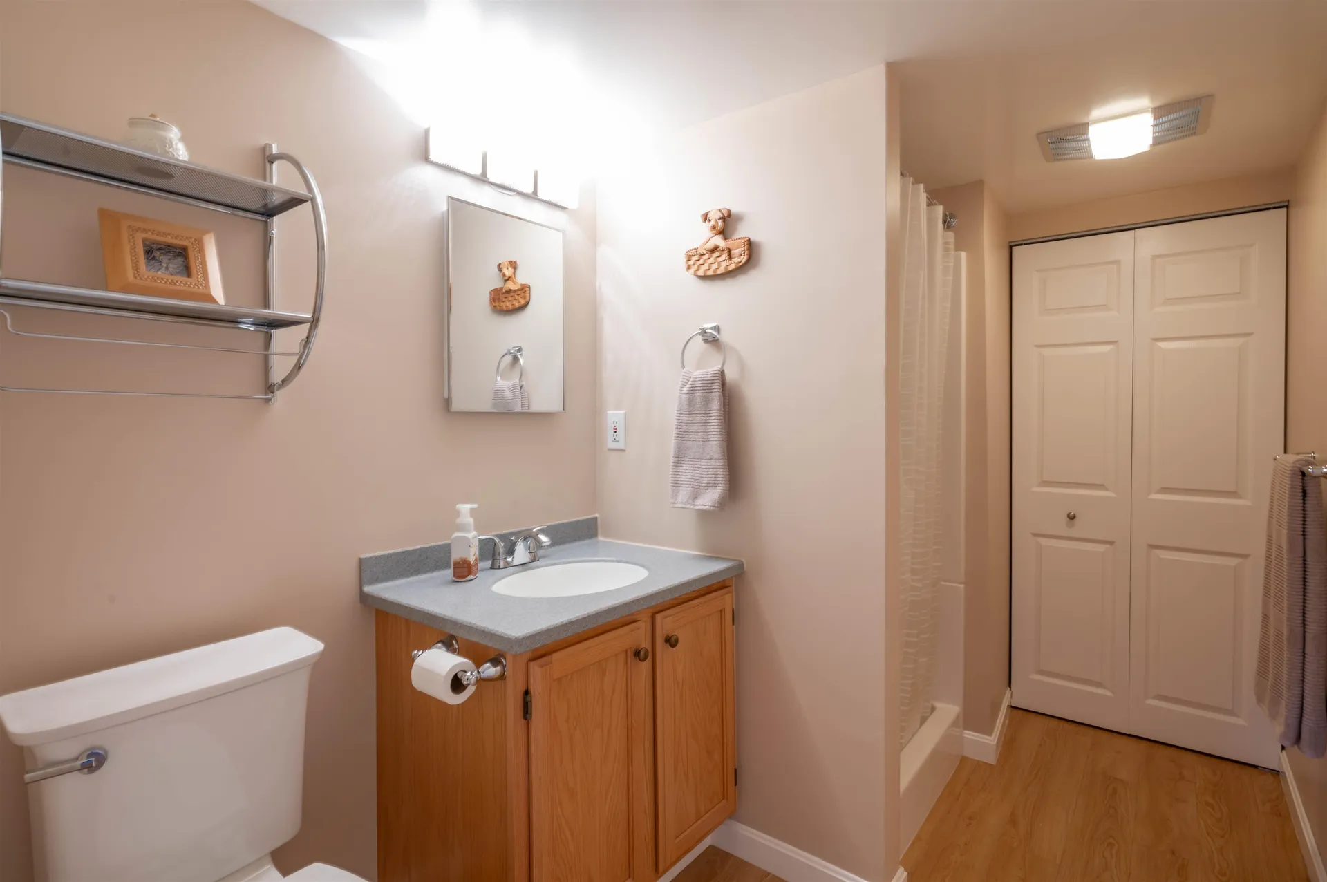 9 Rugby Road Nashua NH 03063