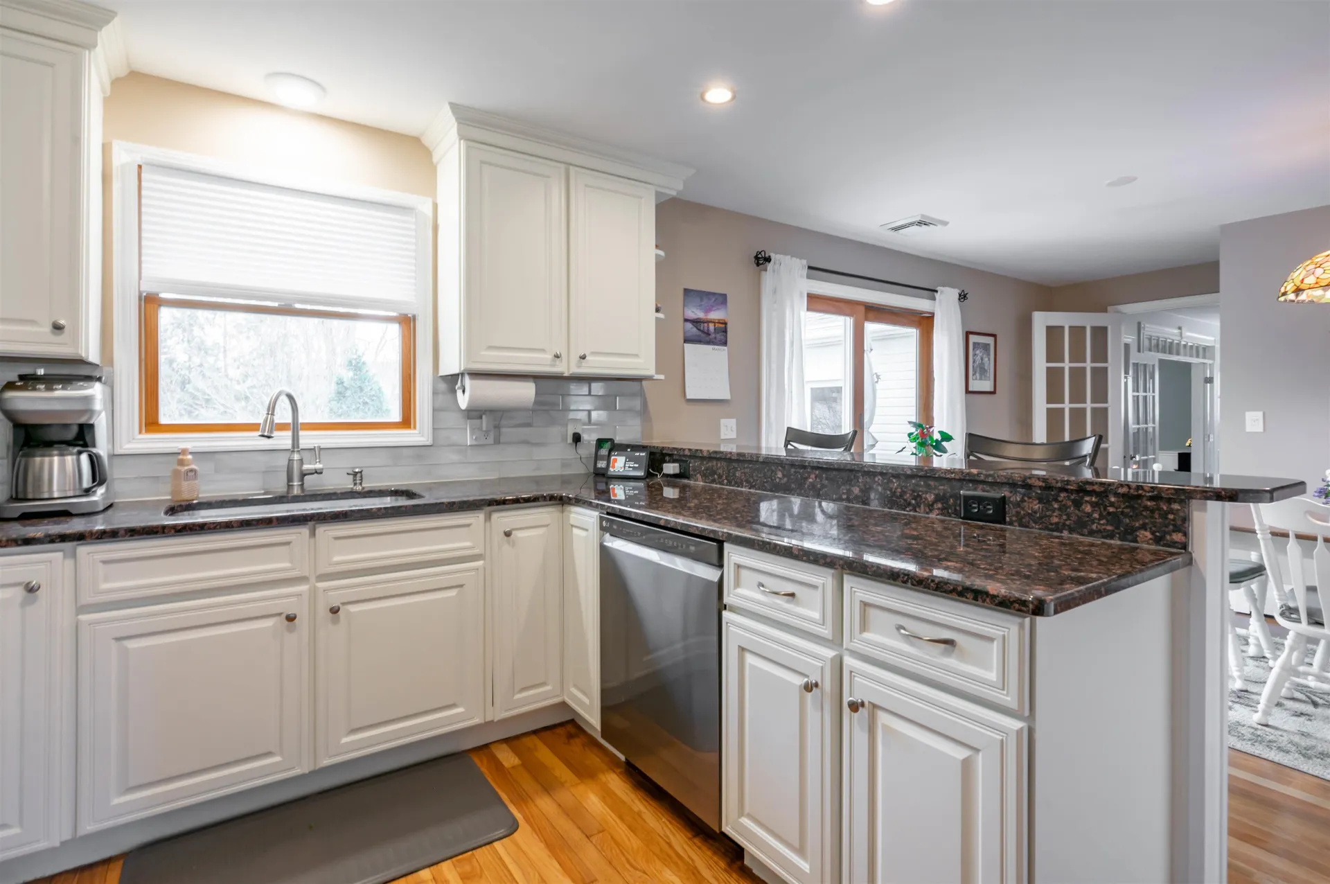 9 Rugby Road Nashua NH 03063