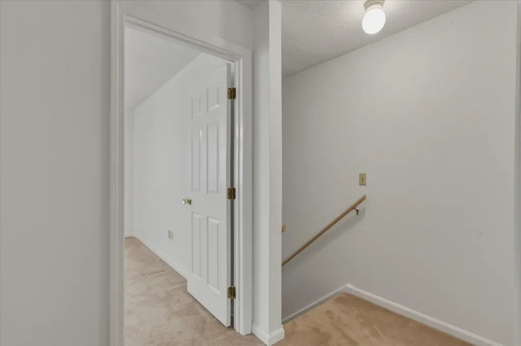 44 Commonwealth Drive Colchester VT 05446