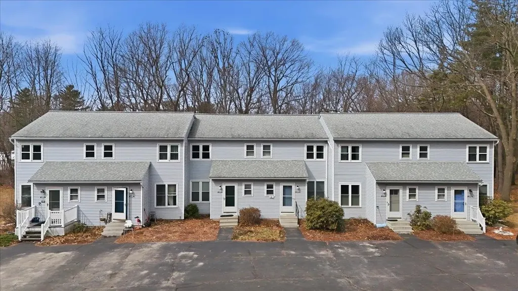44 Commonwealth Drive Colchester VT 05446