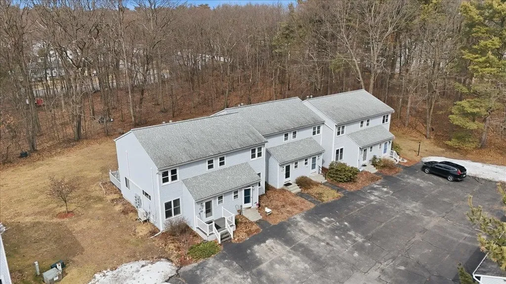 44 Commonwealth Drive Colchester VT 05446