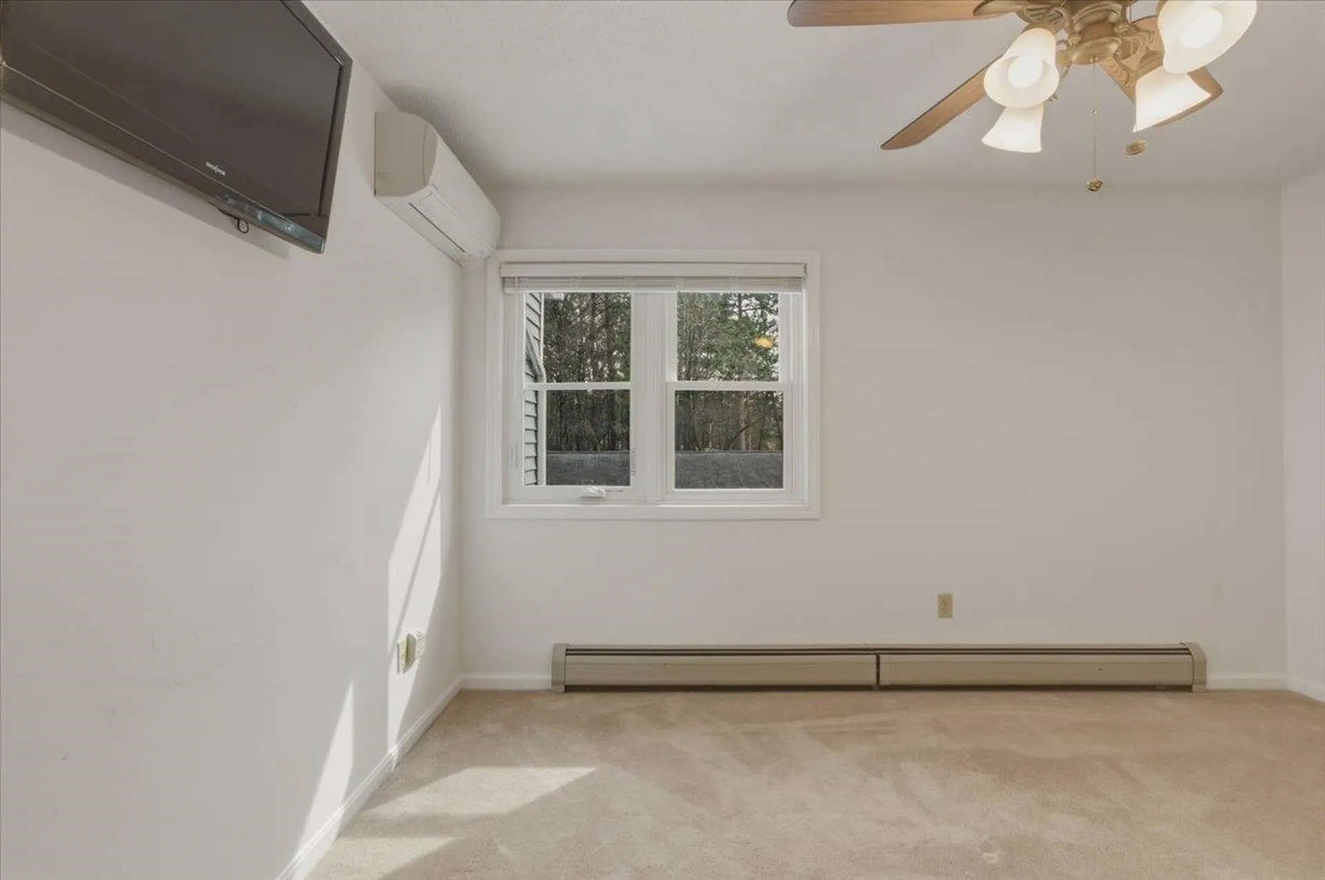 44 Commonwealth Drive Colchester VT 05446